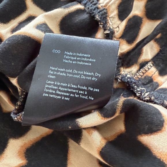 BEACHGOLD Dress, Size Medium - Picture 8 of 9